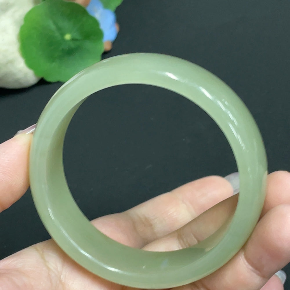 Hetian Jade Round Bracelet Size 59.3 Total Weight Approx. 74.9g