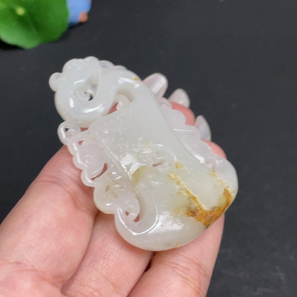 Hetian Jade Pendant, Antique-style Piece, Undetermined Skin Color Origin, Total Weight Approximately 30.4g