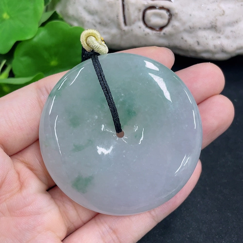 Jadeite Peace Knot pendant necklace with intricate design, weighing approximately 60.16g, from HKHQ.