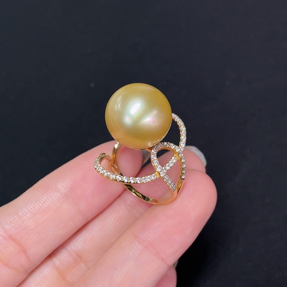 HKHQ seawater pearl inlaid gold ring, size 15, 14.5mm pearl, 7.37g, non-diamond, elegant jewelry piece.