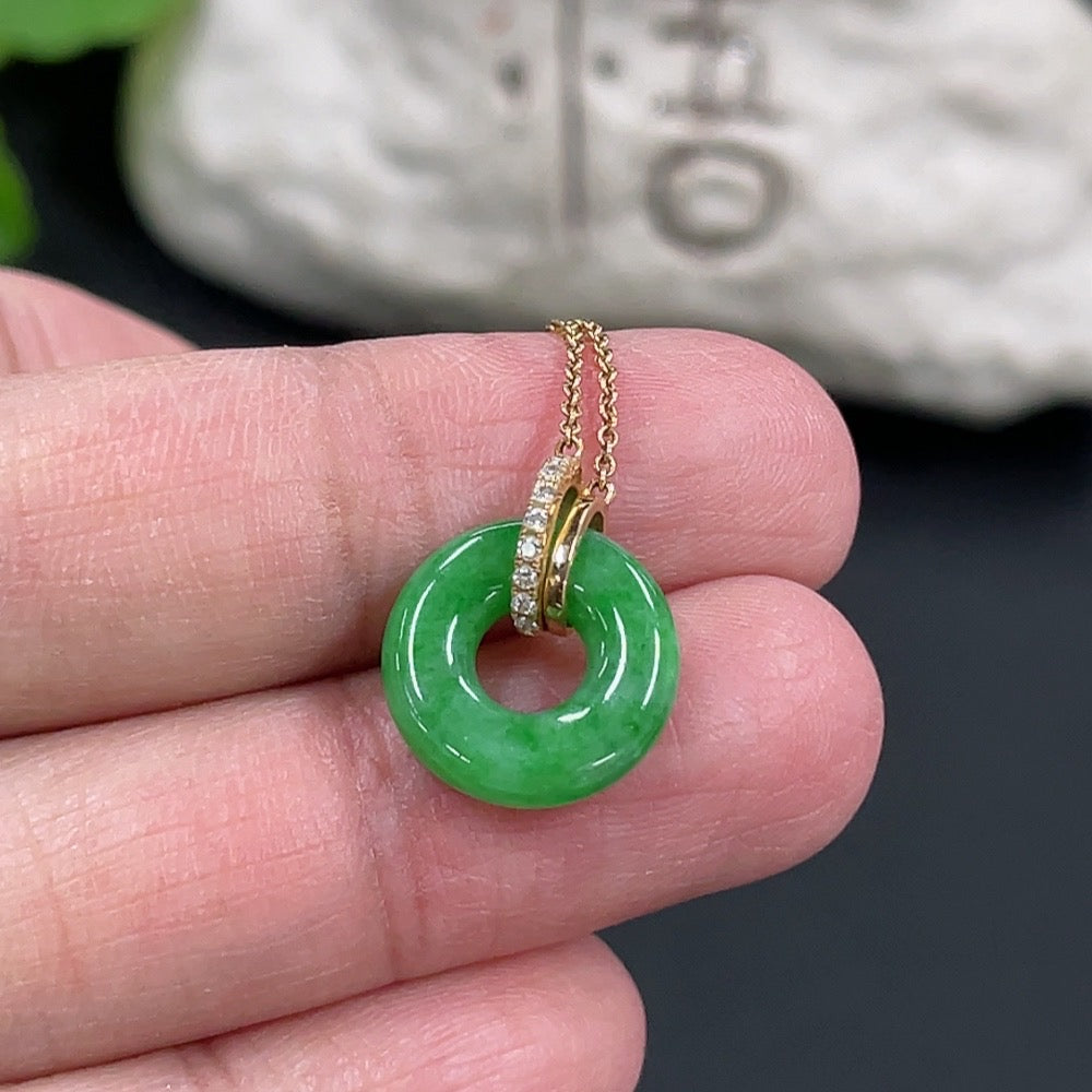 Jadeite Pendant Donut 18k Total Weight Approx. 2.95g Including Chain