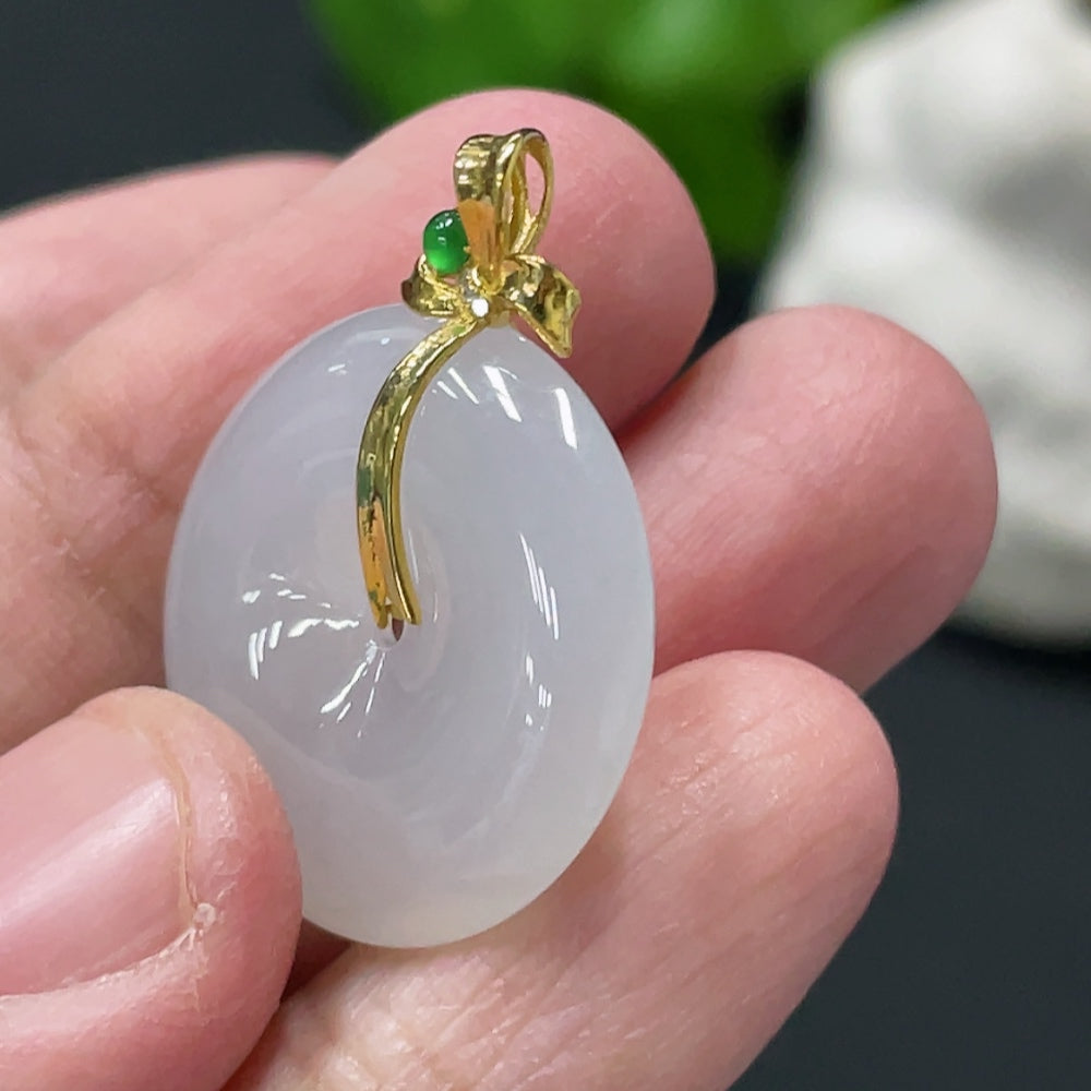 Jadeite Pendant with Peace Knot, 18K Gold and Diamond Accents, Total Weight Approximately 5.15g