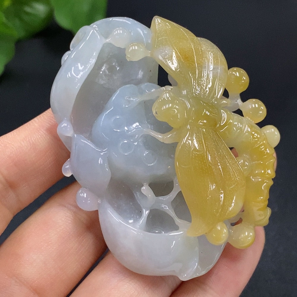 Jadeite Dragonfly Pendant, color origin undetermined, total weight 62.004g