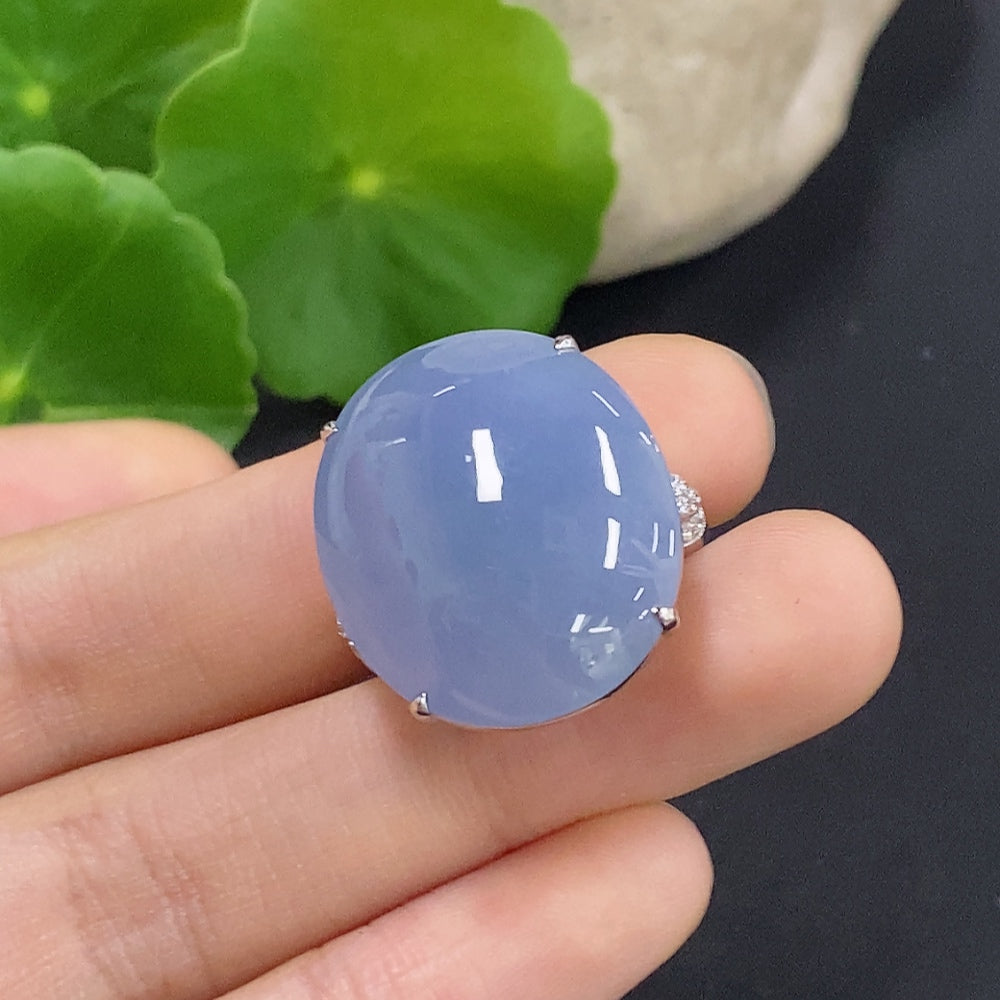 Jadeite Cabochon Ring in 18K Gold Size 15 Total Weight Approx. 9.8g (Diamond Accented)