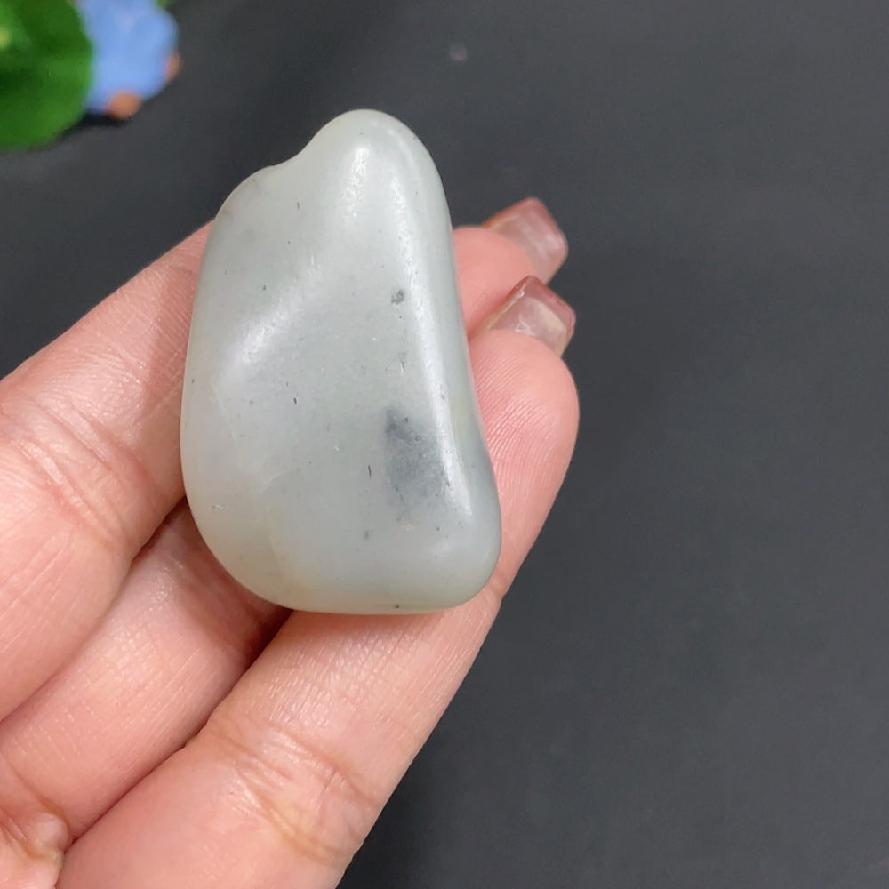 Hetian Jade, Total weight approx. 33.4g