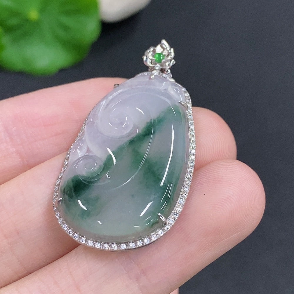 Jadeite Ruyi Pendant 18k Gold Chain Not Included Total Weight Approx. 4.6g (Excluding Chain) Non-Diamond