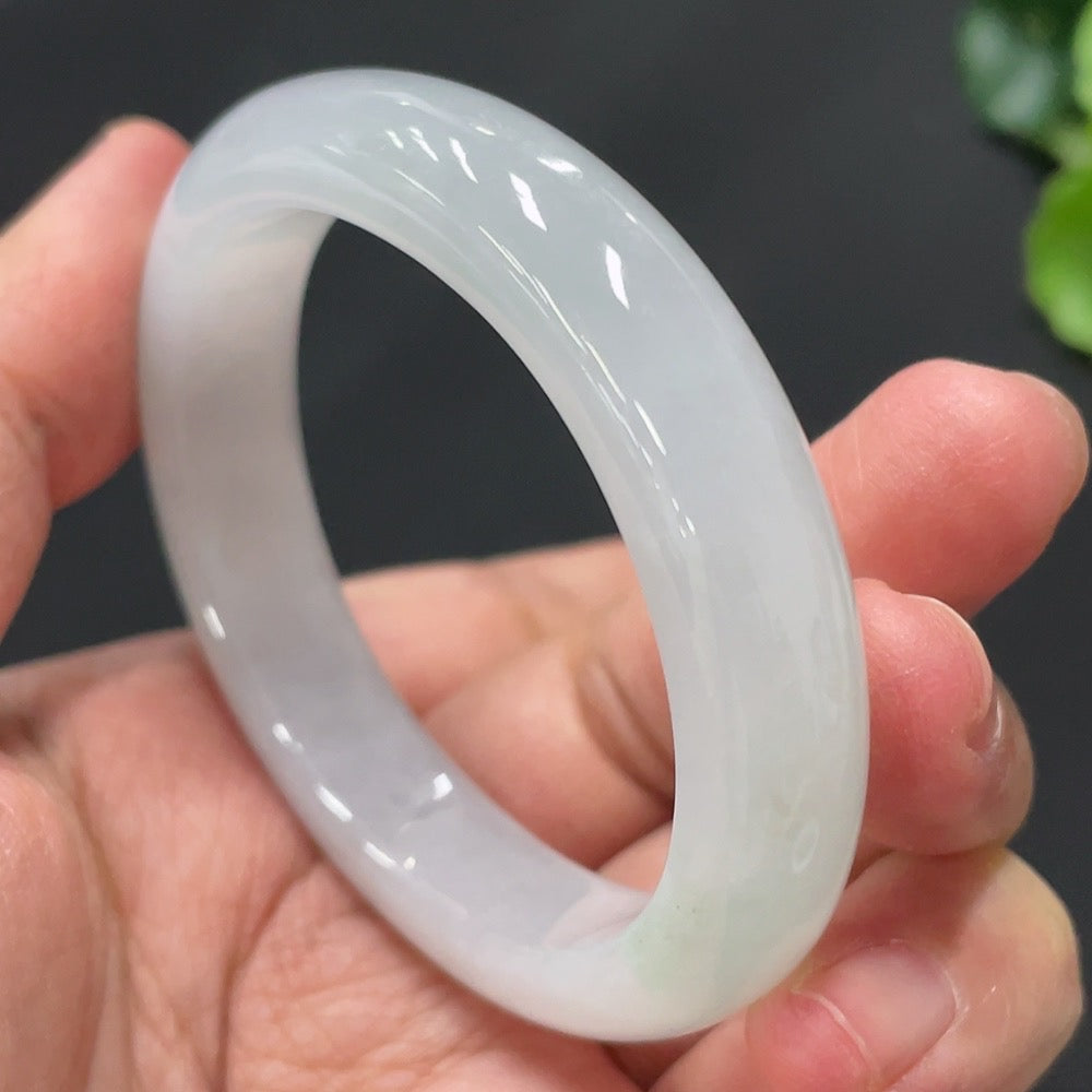 Jadeite Imperial Concave Bangle