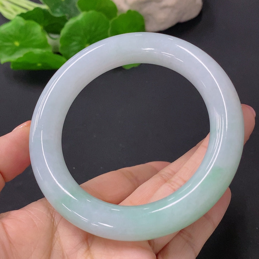 Jadeite Round Bangle Size 56.5mm Total Weight Approx. 83g