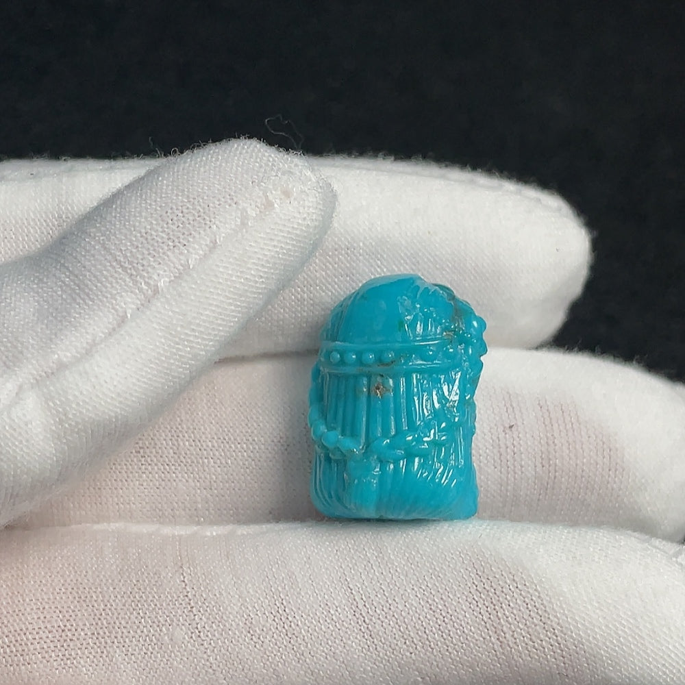 Turquoise pendant, color origin undetermined, total weight approximately 6.26g