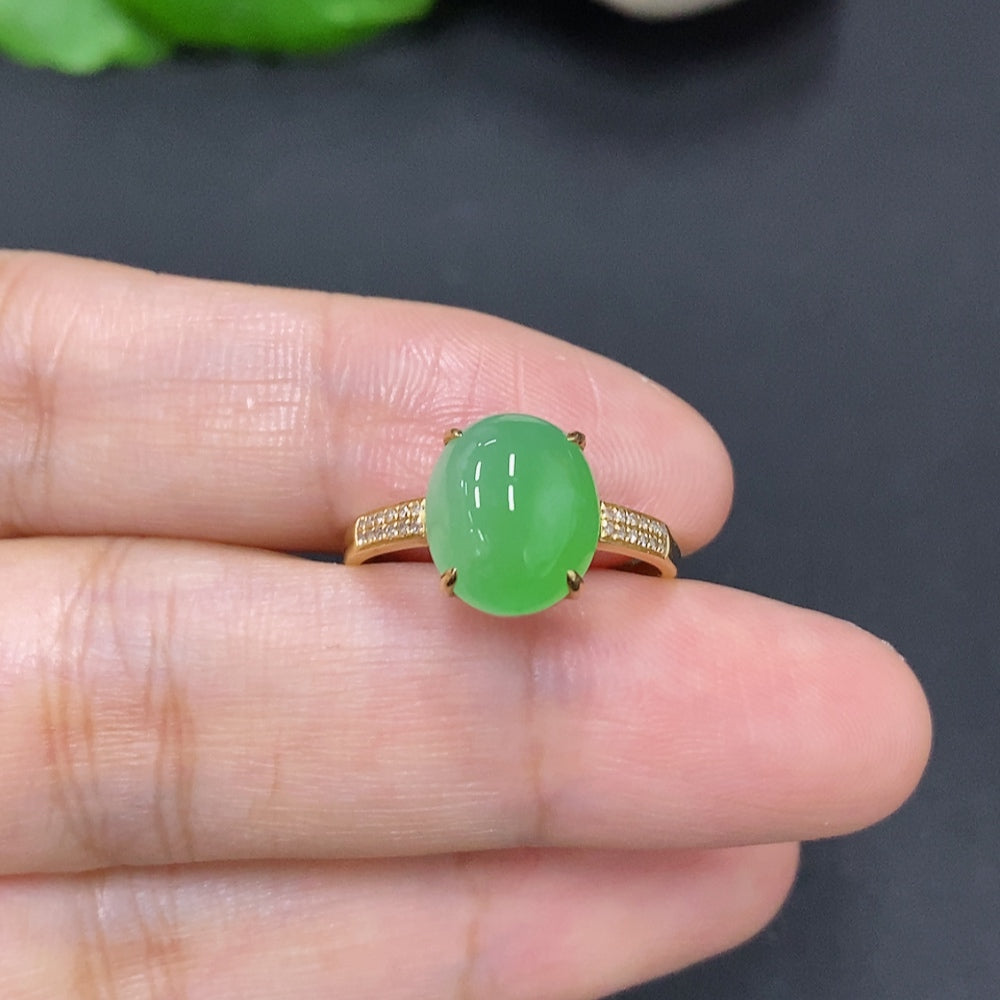 Jadeite Cabochon Ring with 18K Gold (Accented with Diamonds)