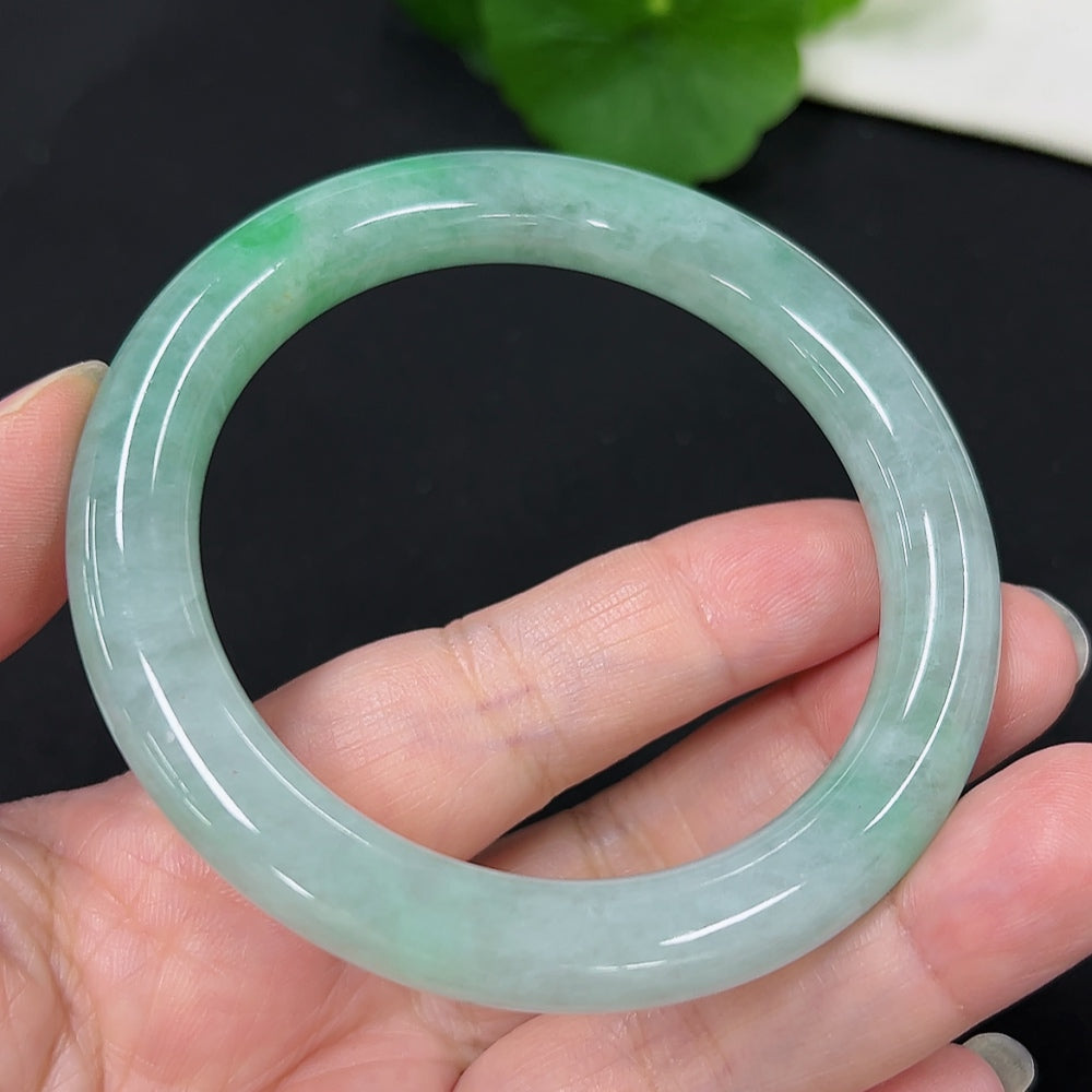 Jadeite Round Bangle Size 54.2 Total Weight Approx. 43.9g