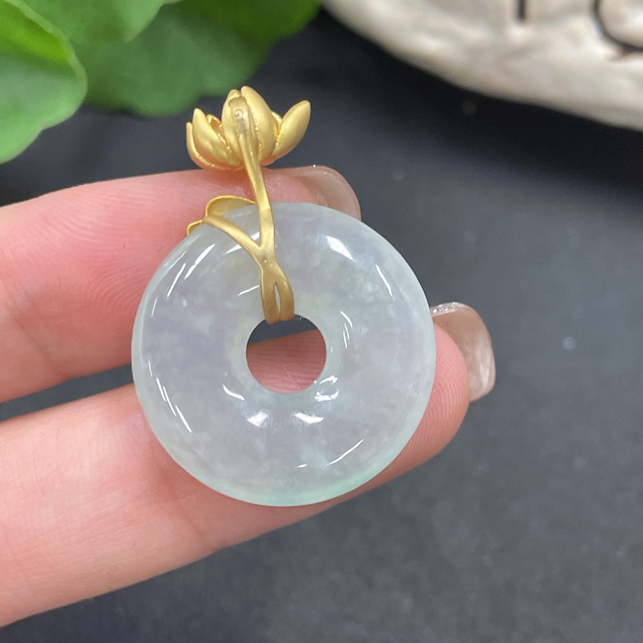 Jadeite Donut Pendant 18K Gold Total Weight Approx. 5.9g