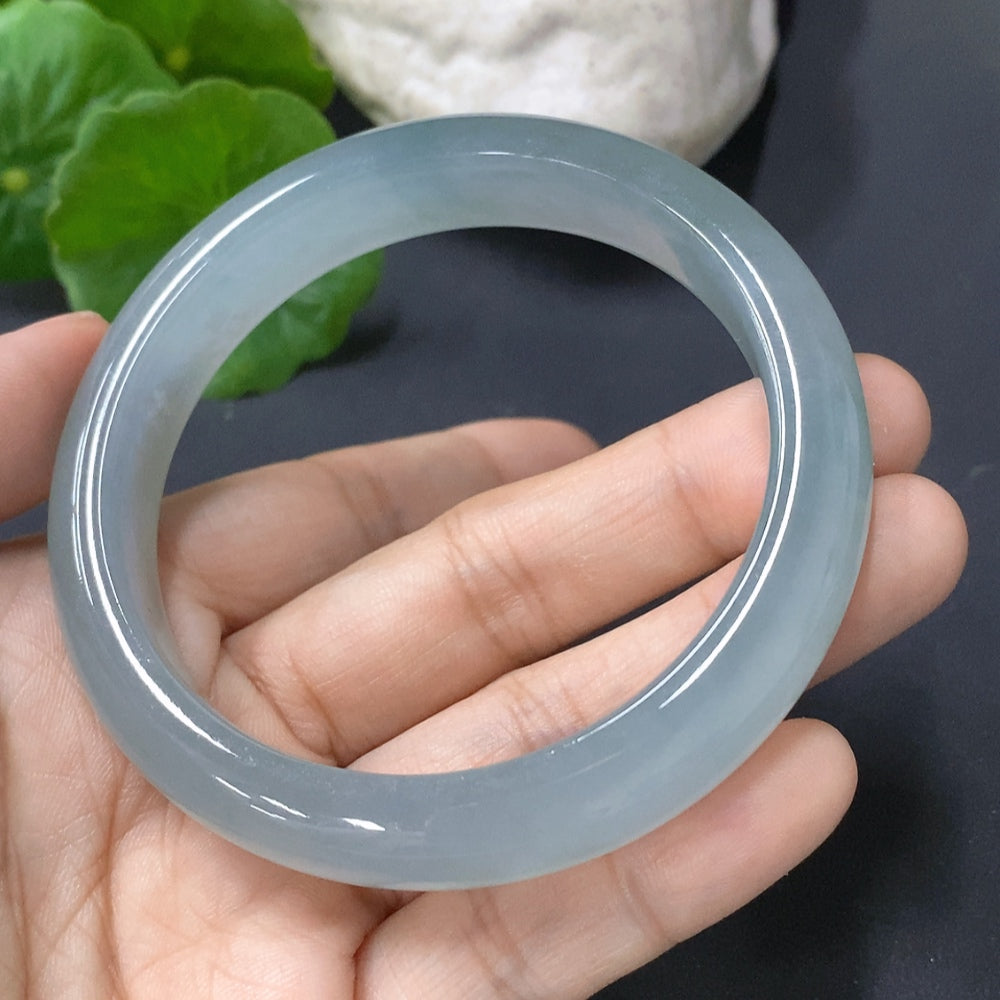 Jadeite Bangle, Inner Diameter 55mm, Total Weight 51.322g