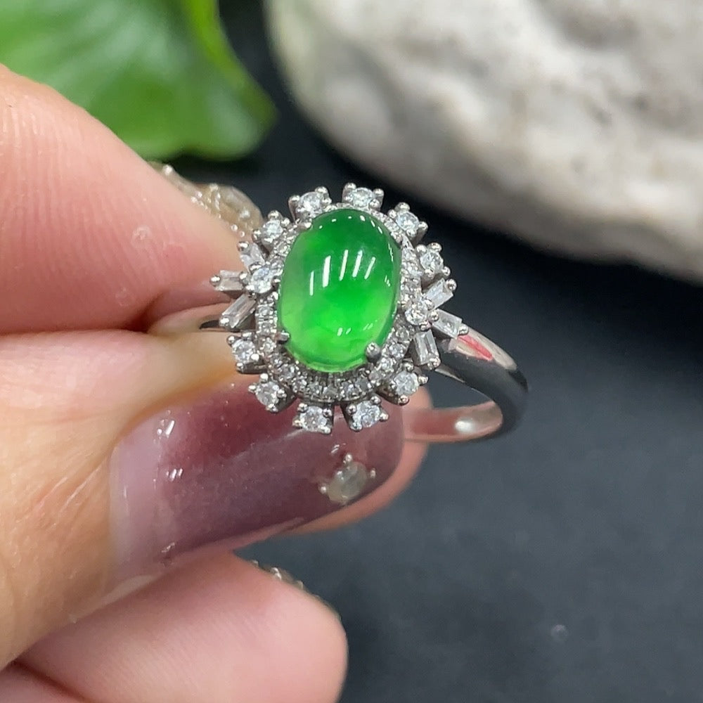 Jadeite Cabochon Ring 18K Gold Setting Size 16 Total Weight Approx. 2.81g