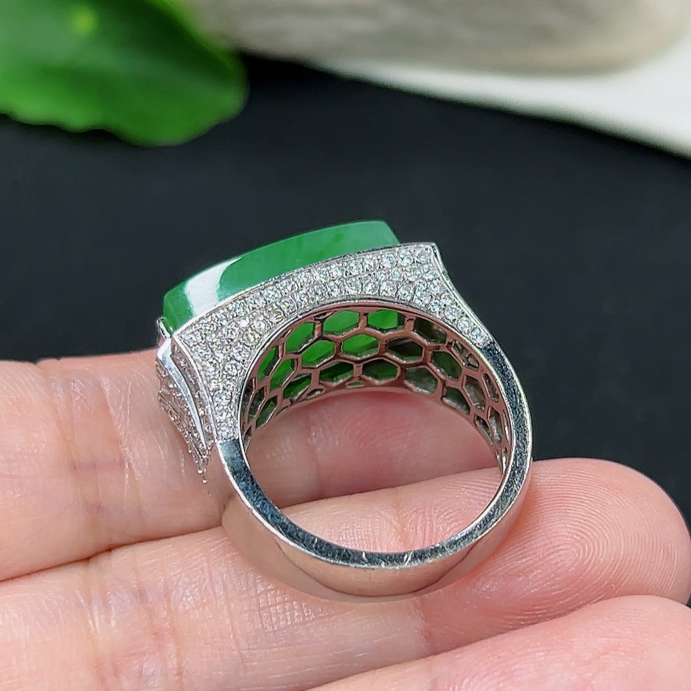 Jadeite Plain Pendant Ring 18k with Diamond Accents