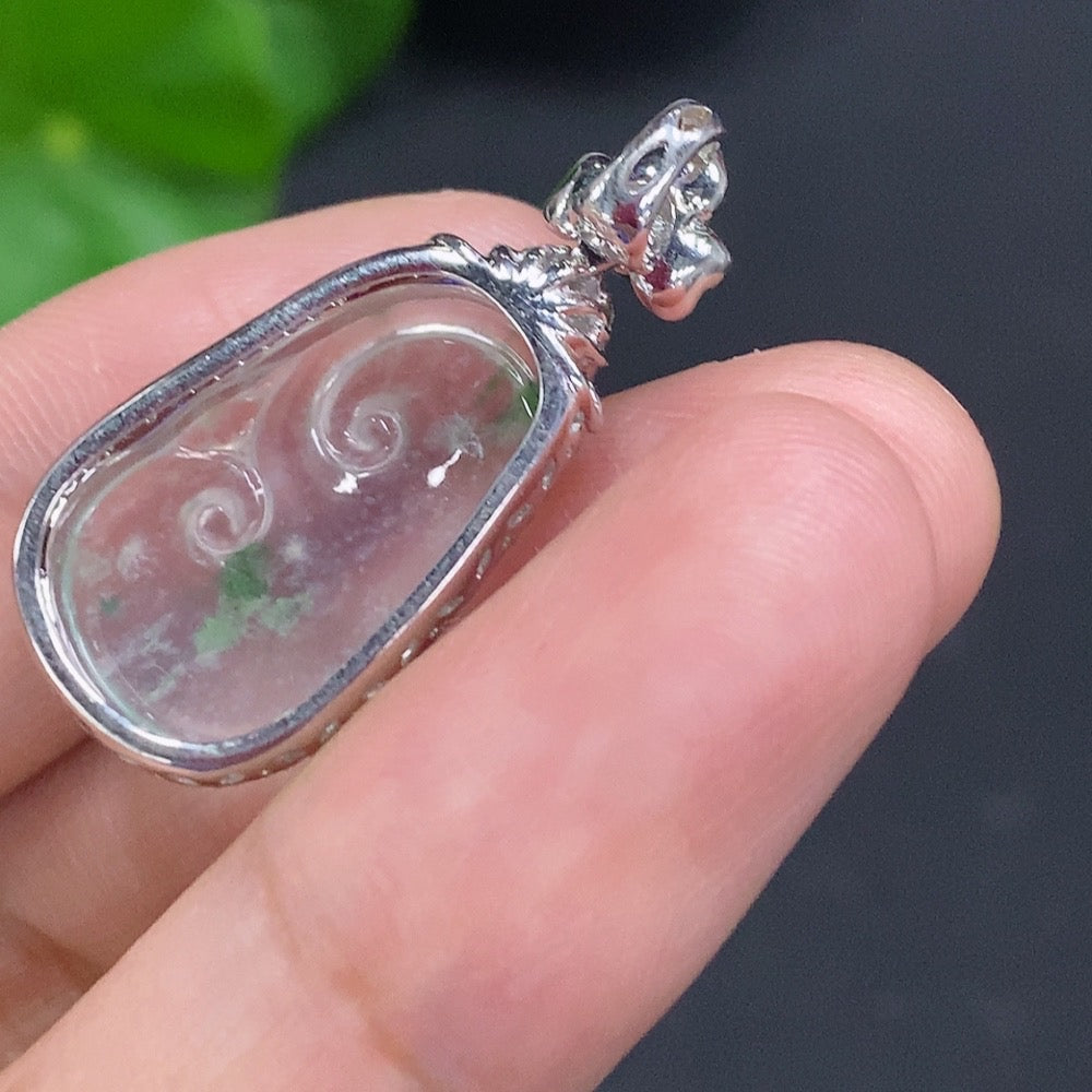 Jadeite Ruyi Inlaid Pendant 18K Gold Total Weight Approx. 3.6g (with Diamond Accents)