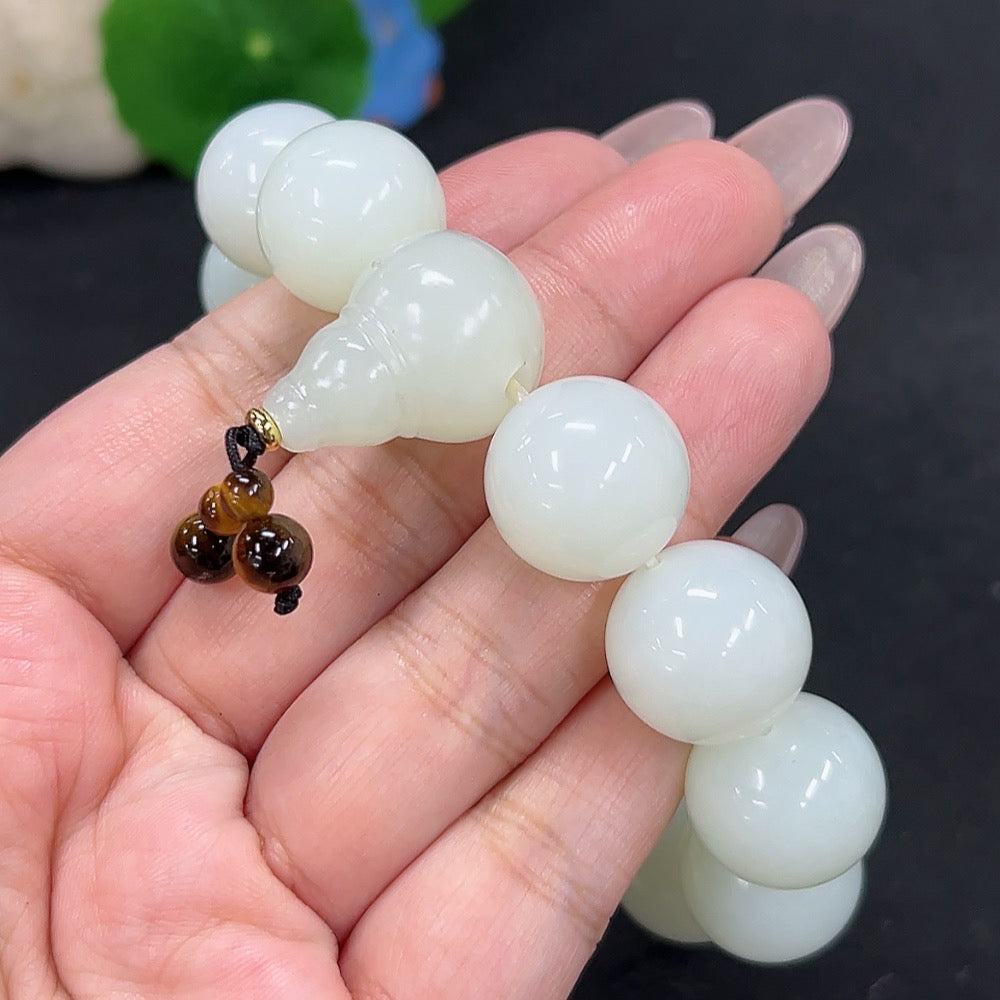 Hetian Jade Bracelet, containing other mineral components