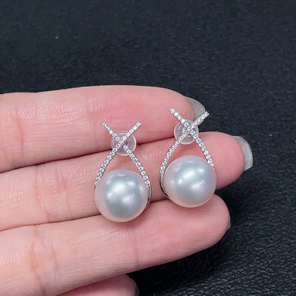 Seawater Pearl Earrings 18k Gold Non-Diamond