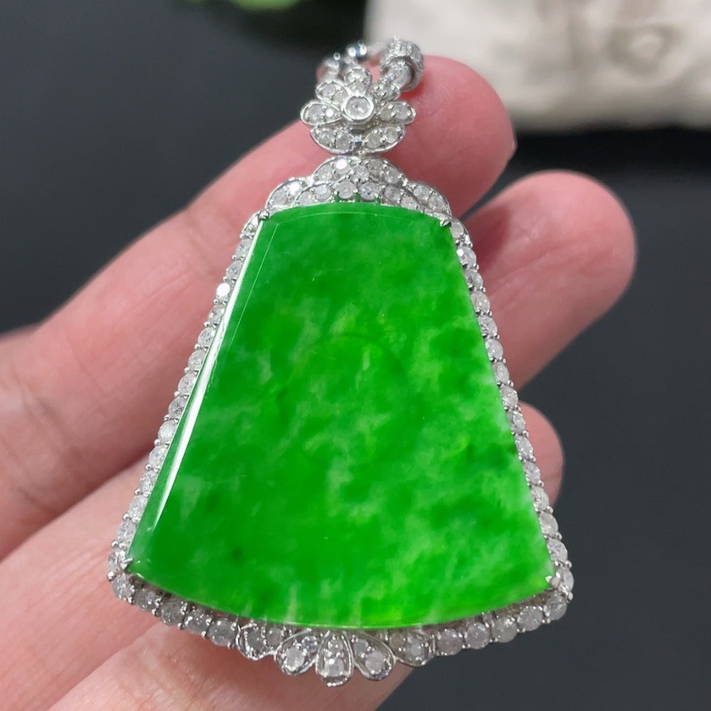 Jadeite Plain Pendant Pendant with 18K Gold Body and Chain, Accented with Diamonds, Total Weight Approximately 15.85g