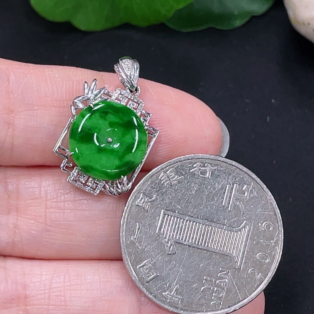 Jadeite Inlaid Pendant 18K Gold Total Weight Approx. 1.6g (Non-Diamond)