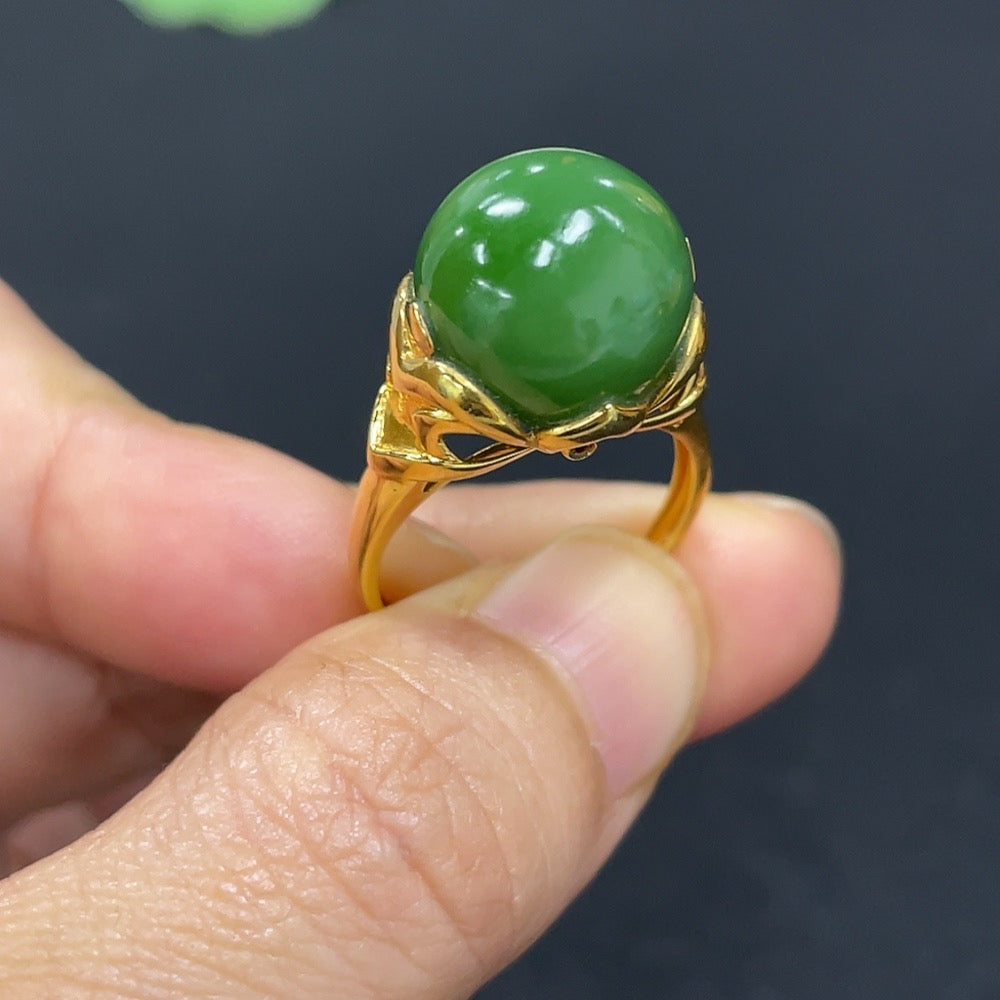 Hetian jade jasper inlaid ring with 18k gold band, size 15, featuring a 12.5mm jade stone and non-diamond design, weight 5.7g.