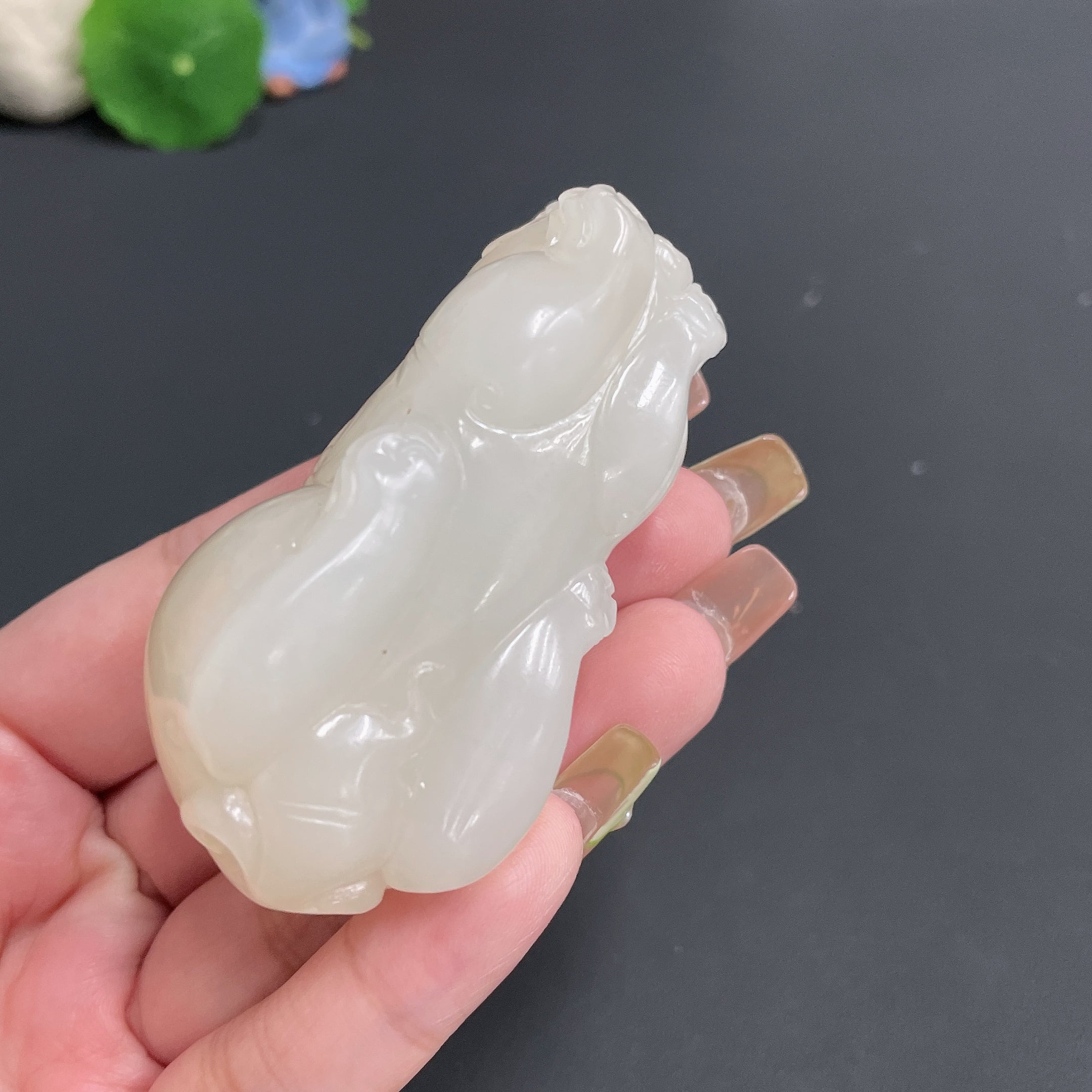 Hetian Jade Handheld Piece Pi Xiu Total Weight Approx. 116.38g