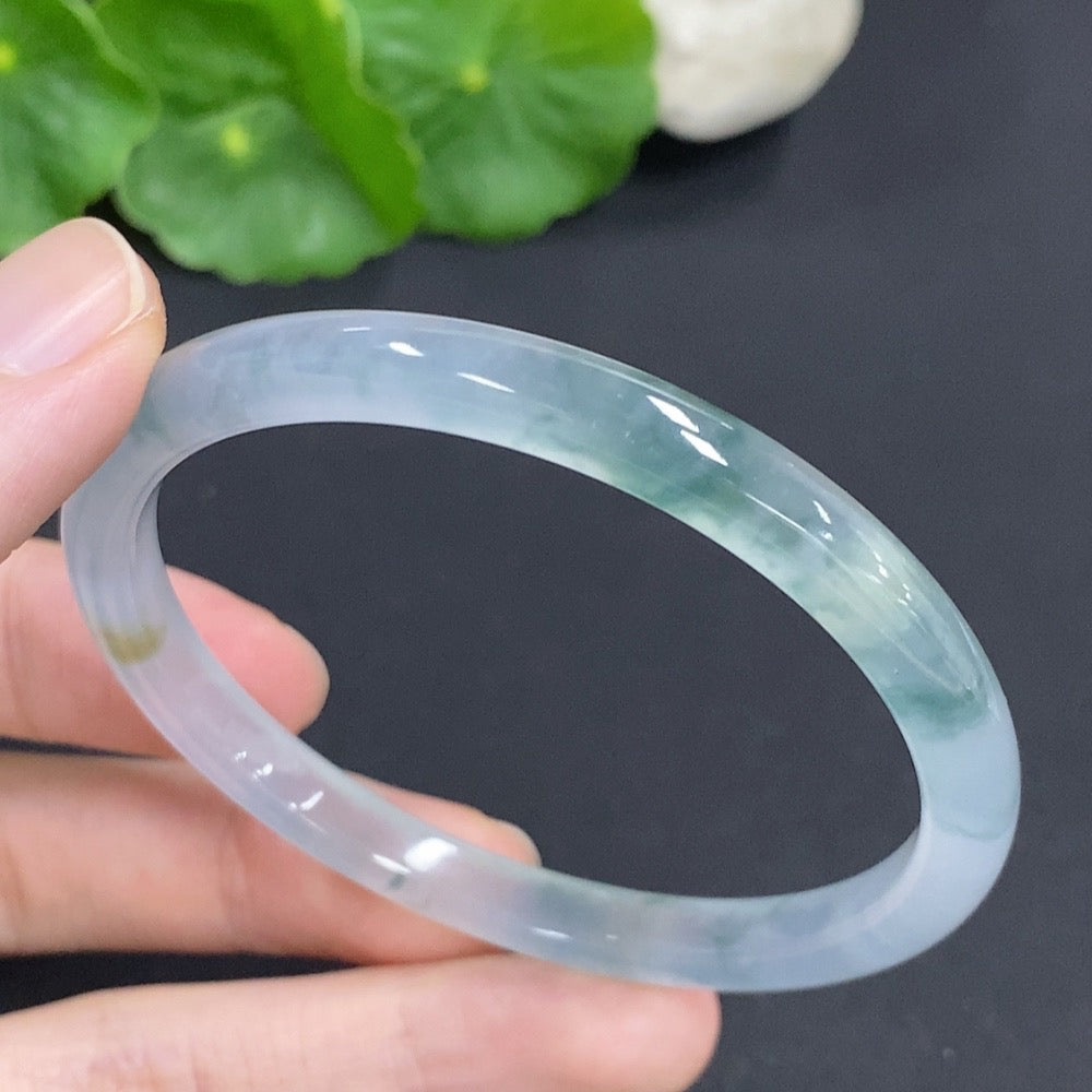 Jadeite Round Bangle