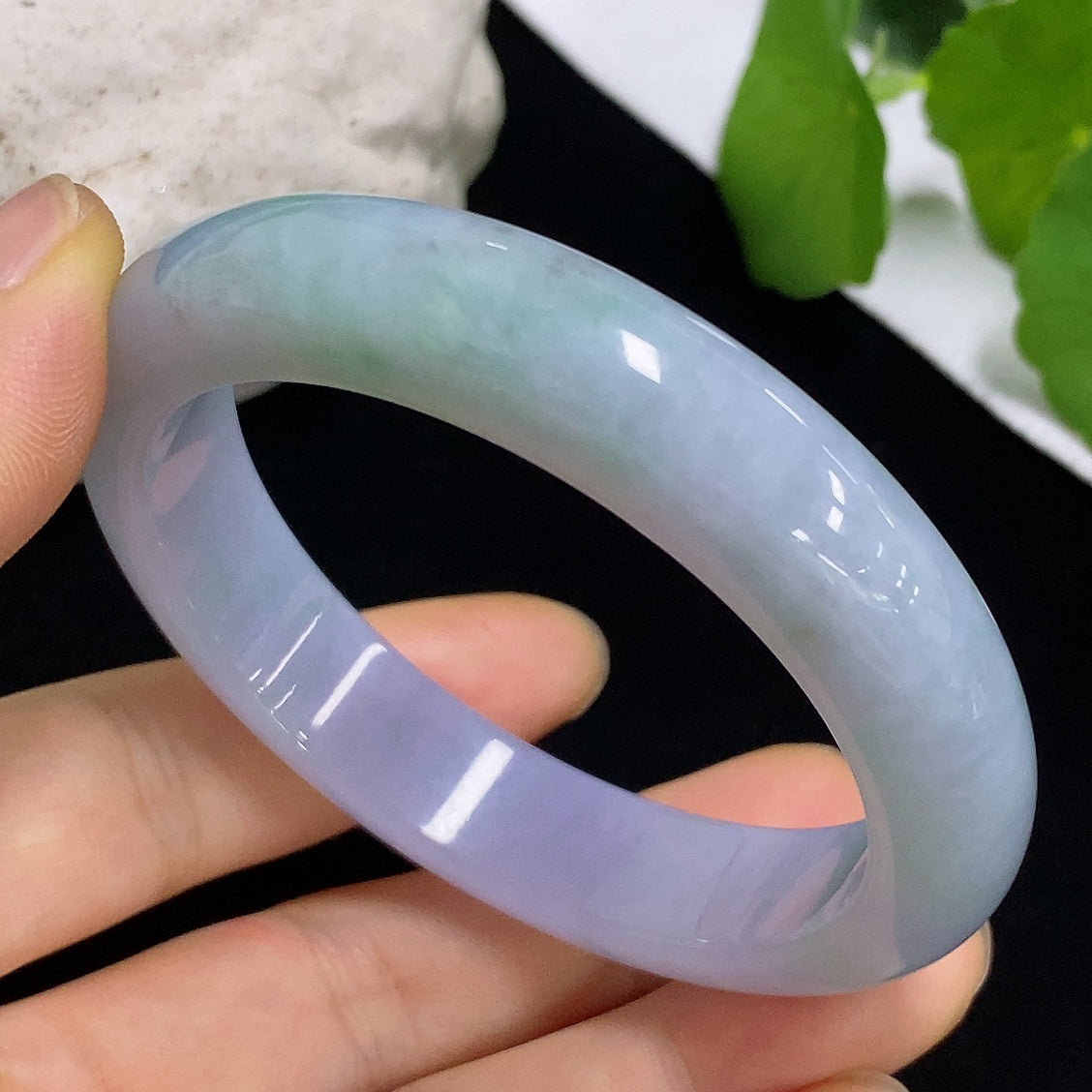 HKHQ jadeite round bangle in size 54.5, weighing 57g, featuring smooth, polished jadeite with a sleek circular design.